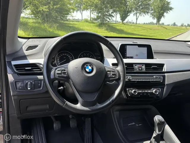 BMW X1 sDrive18i High Executive | Garantie | 2018 Benzine 16