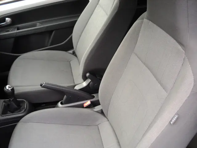 Volkswagen up! 1.0 move up! 2012 Benzine 19