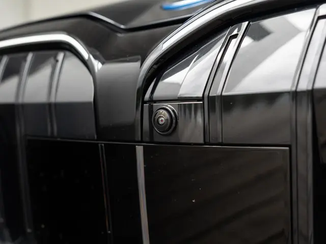 BMW 5 Serie Sedan 550e xDrive 2025 Hybride Benzine 14