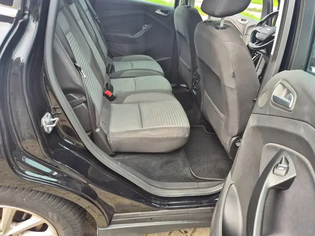 Ford C-MAX 1.0 Titanium 2016 Benzine 11