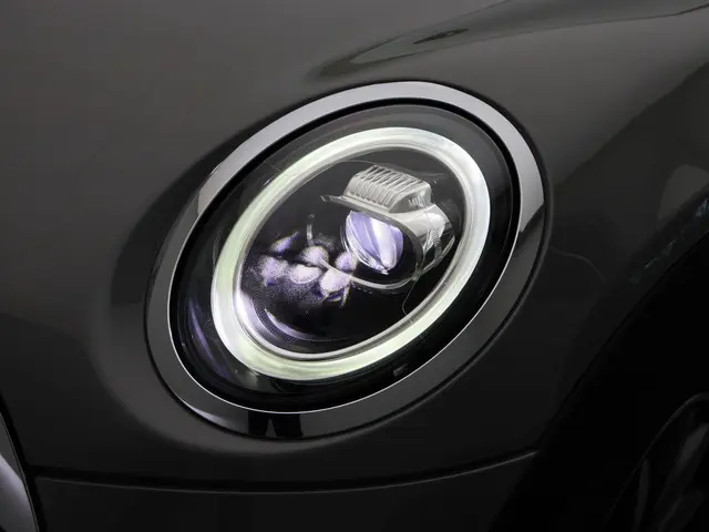 MINI 5-Deurs Cooper 2019 Benzine 7