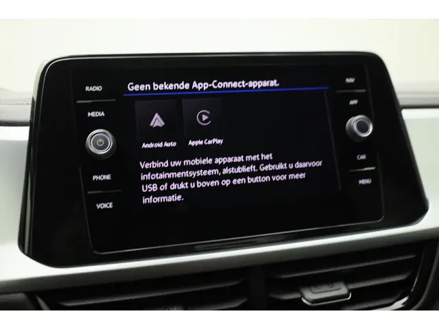 Volkswagen T-Roc 1.5TSI/150PK Life DSG 2025 Benzine 13