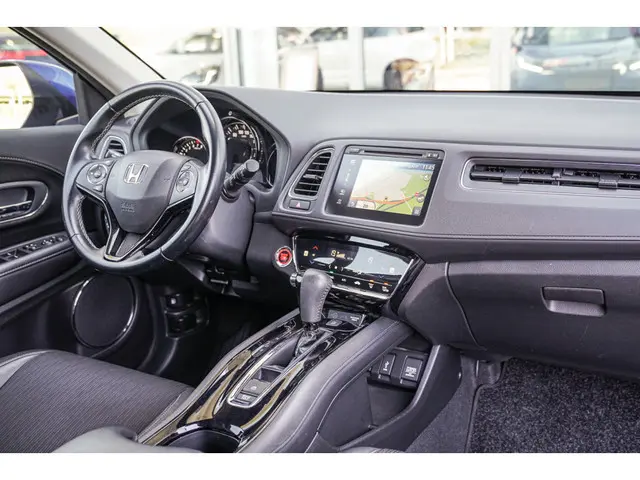 Honda HR-V 1.5i V-TEC EXECUTIVE 2019 Benzine 20