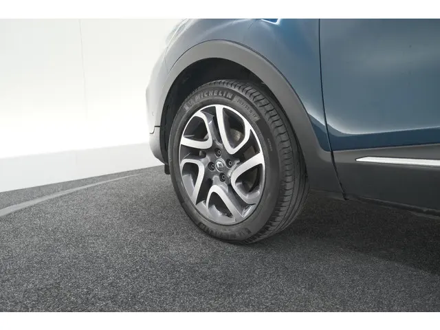 Renault Captur TCe 120 Intens 2017 Benzine 19