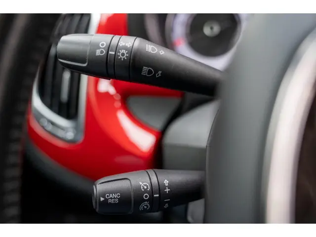 Fiat 500L 0.9 TwinAir Easy Eco 2014 Benzine 75