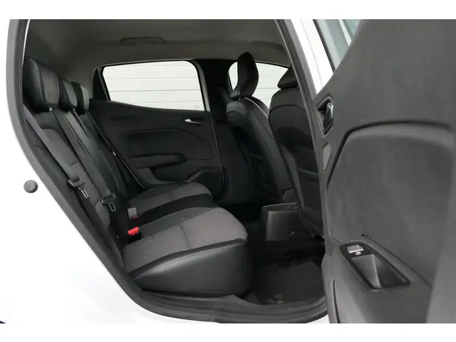 Renault Clio 1.0 TCe Intens 2020 Benzine 33