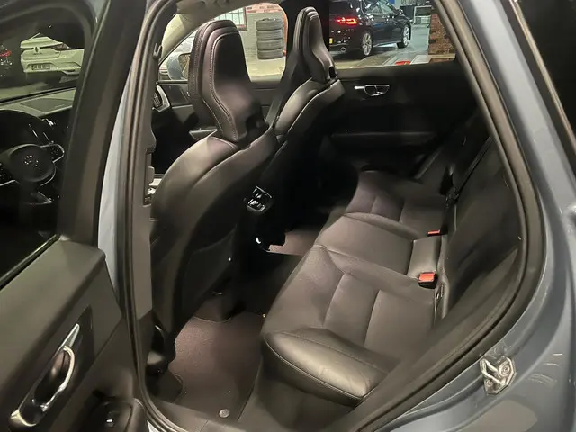 Volvo XC60 2.0 D4 Inscription 2020 Diesel 18