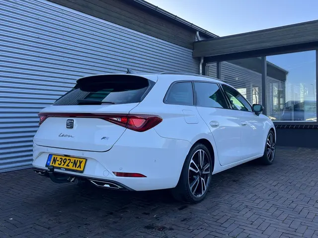 SEAT Leon Sportstourer 1.5 TSI Style 2021 Benzine 6