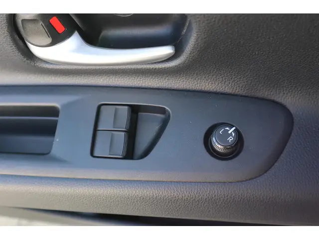 Toyota Aygo X 1.0 VVT-i S-CVT PLAY 2023 Benzine 25