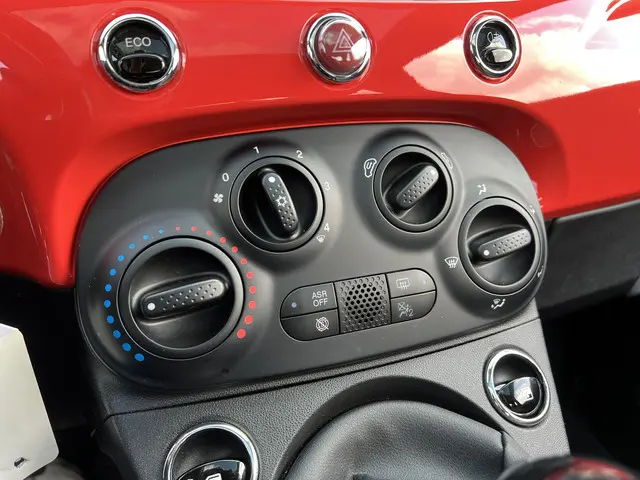 Fiat 500 0.9 TwinAir Turbo Lounge 2018 Benzine 11