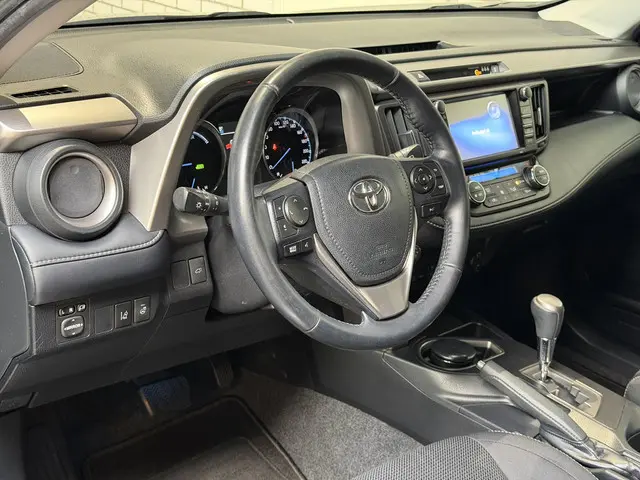 Toyota RAV4 2.5 Hybrid Executive 2018 Hybride Benzine 5