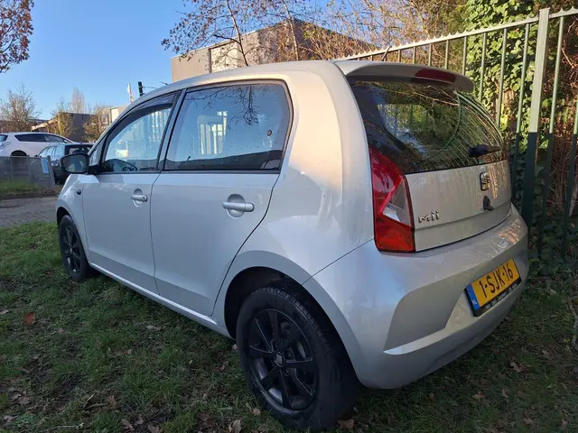 SEAT Mii 1.0 Style | Automaat | Zonnedak! 2013 Benzine 8