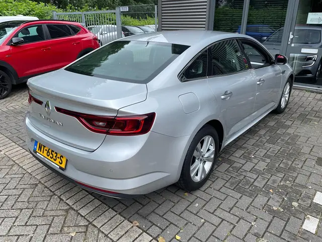 Renault Talisman 1.6 TCe Zen 2016 Benzine 9