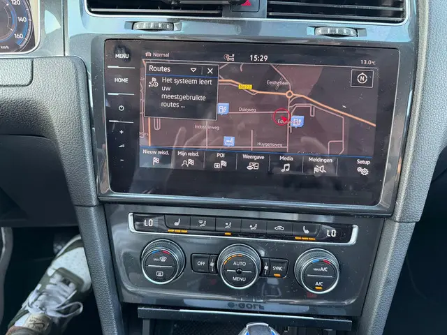 Volkswagen e-Golf e-Golf 2019 Elektrisch 19