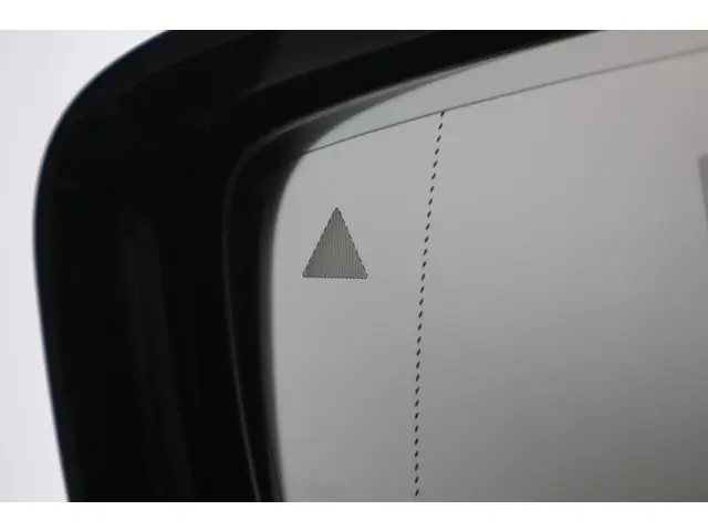 BMW M4 CS 2026 Benzine 27