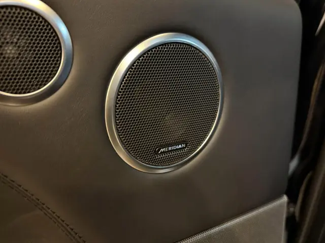 Land Rover Range Rover Sport 5.0 V8 SC SVR 2018 Benzine 11