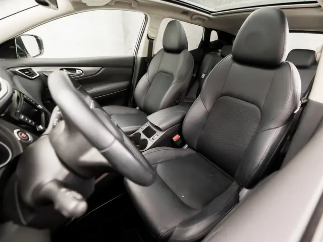 Nissan QASHQAI 1.3 DIG-T Business Edition 2020 Benzine 14