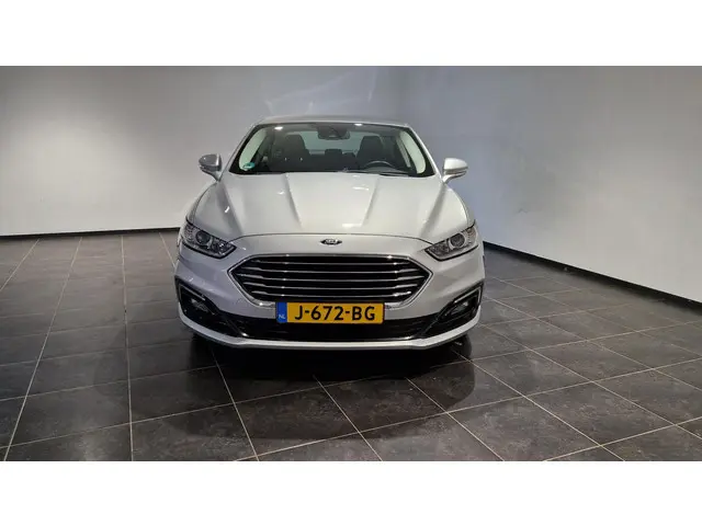 Ford Mondeo 2.0 IVCT HEV Titanium 2020 Hybride Benzine 14