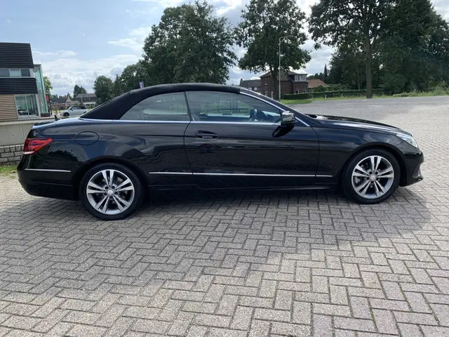 Mercedes-Benz E-Klasse Cabrio 200 Ambition 2014 Benzine 9
