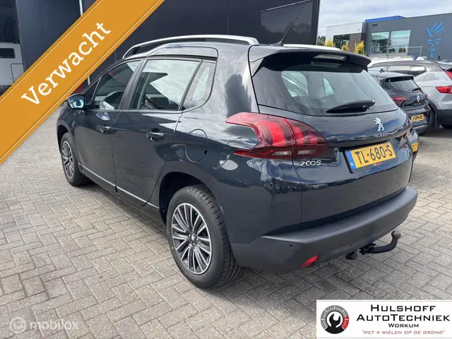 Peugeot 2008 1.2 PureTech Blue Lion 2018 Benzine 3