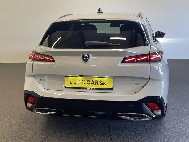 Peugeot 308 1.2 PureTech GT 2024 Benzine 9