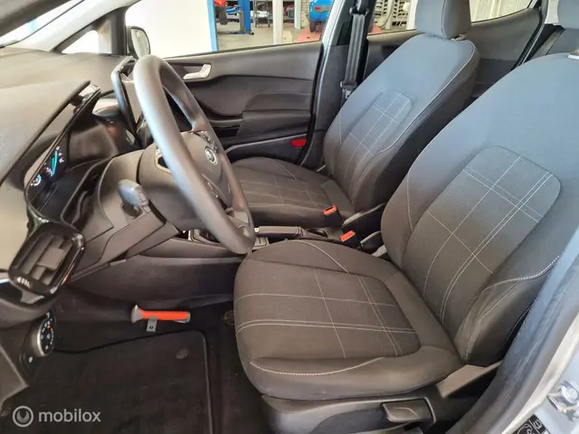 Ford Fiesta 1.1 Trend Maandaanbieding !!!! 2019 Benzine 15