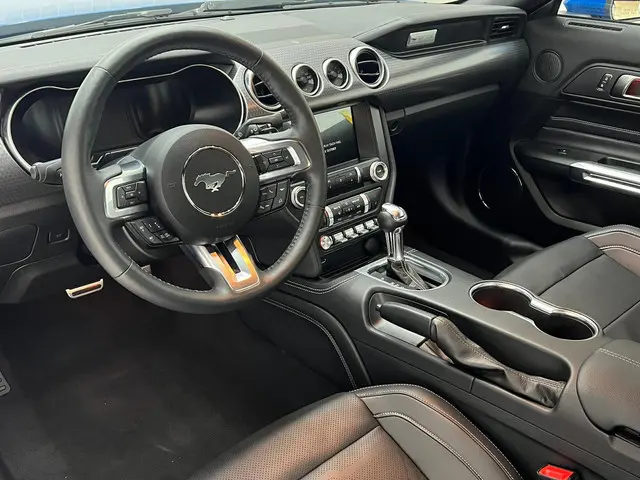 Ford Mustang 5.0 V8 GT Fastback Performance 2022 Benzine 6