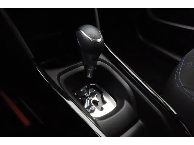 Peugeot 2008 1.2T 130pk Automaat Signature 2019 Benzine 17