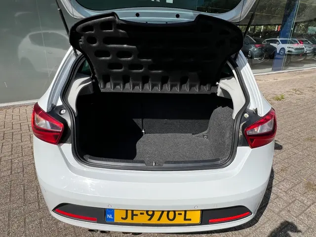 SEAT Ibiza 1.0 EcoTSI FR Connect NL AUTO 2016 Benzine 23
