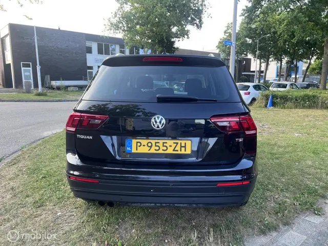 Volkswagen Tiguan 1.4 TSI Comfortline 2017 Benzine 10