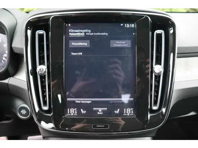 Volvo XC40 1.5 T3 Inscription 2022 Benzine 16