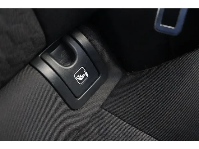 Toyota Yaris 1.5 Hybrid Active, 2022 Hybride Benzine 30