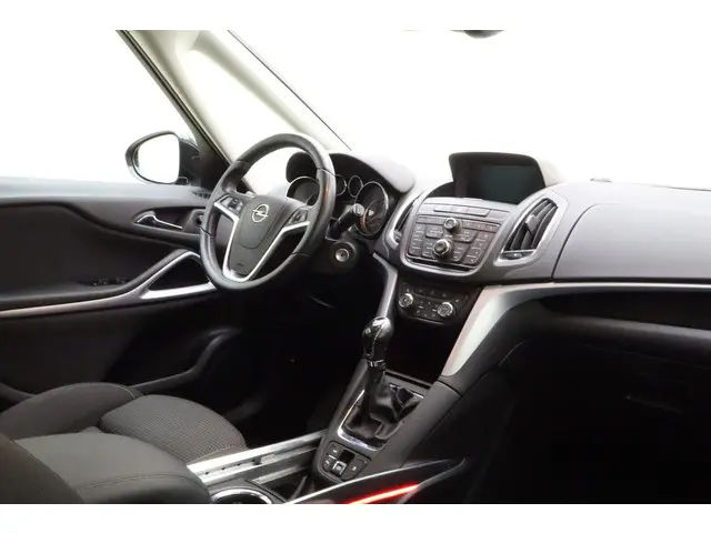 Opel Zafira 3