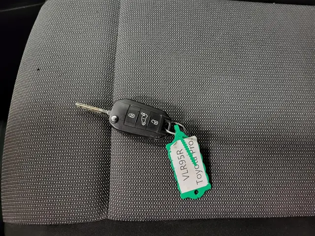 Toyota ProAce CITY 1.5D 130pk L2/H1 Euro 6! 2021 Diesel 16