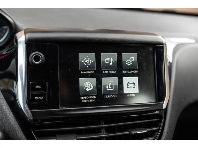 Peugeot 208 1.2 PureTech Active Trekhaak 2017 Benzine 37