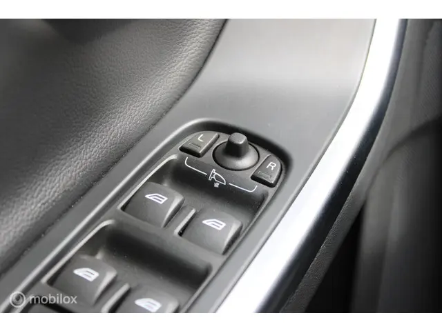 Volvo V60 Momentum 2015 Benzine 19