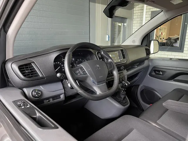 Peugeot Expert 2.0 BlueHDI 145 S&S 2023 Diesel 7
