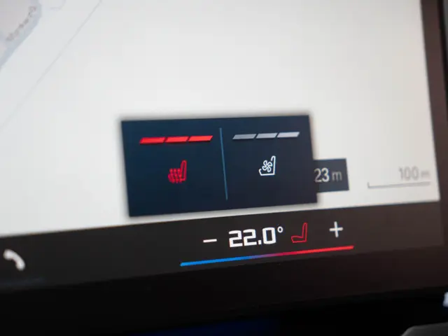 BMW M5 Touring 2025 Hybride Benzine 68