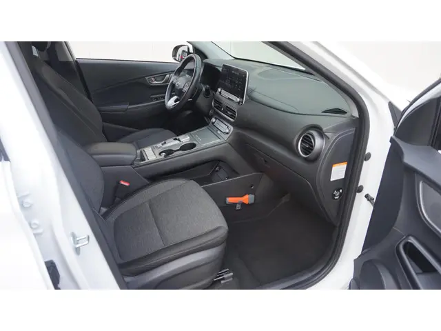 Hyundai Kona EV Comfort 64 kWh 3-fase 2020 Elektrisch 11