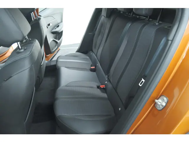 Peugeot e-2008 EV Allure Pack 50 kWh 2021 Elektrisch 29