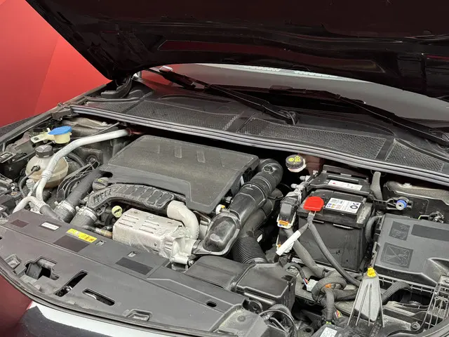 Opel Astra 1.2 Elegance 2022 Benzine 12