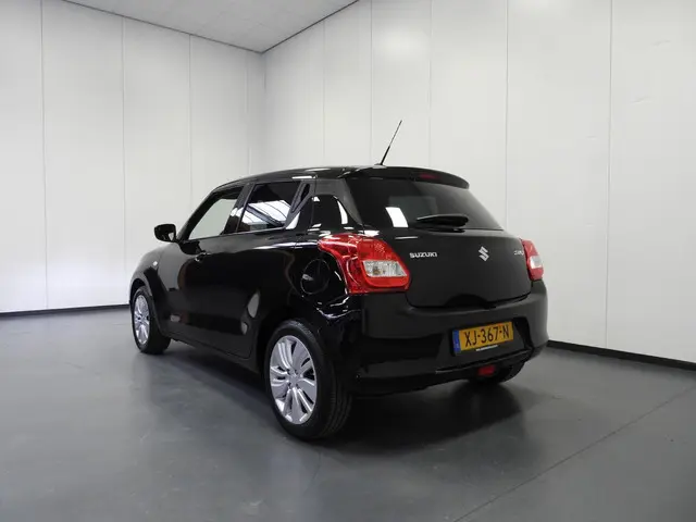 Suzuki Swift 1.2 Select 2019 Benzine 3