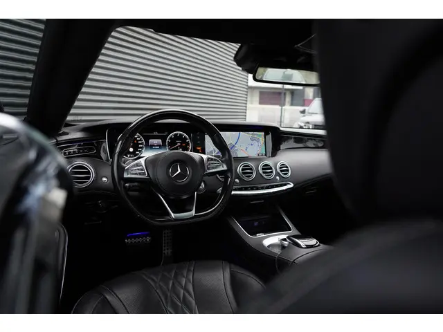 Mercedes-Benz S-Klasse Coupé 500 4Matic 2016 Benzine 52