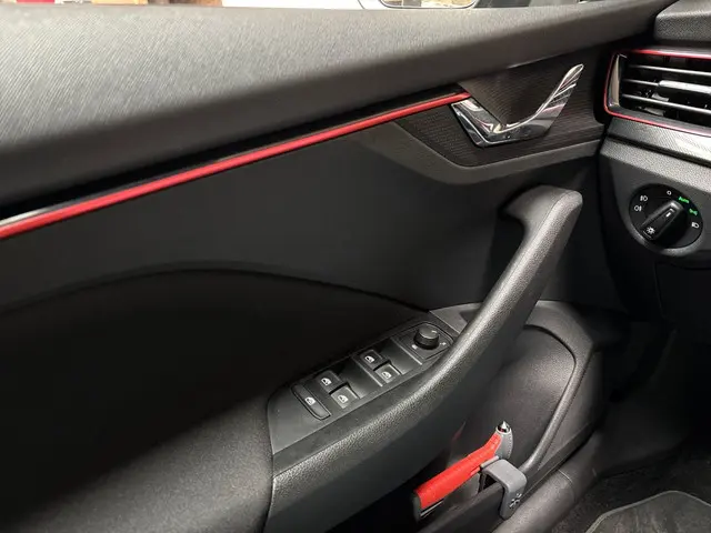 Škoda Scala 1.0 TSI Sport 2021 Benzine 19