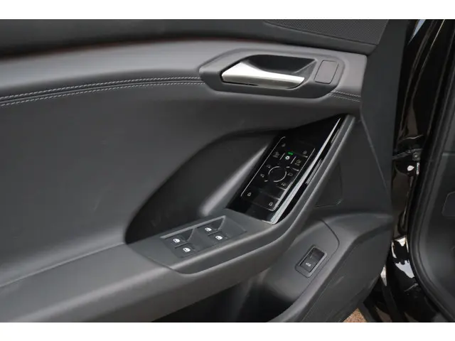 Audi Q6 e-tron Advanced edition 83 kWh 2025 Elektrisch 13