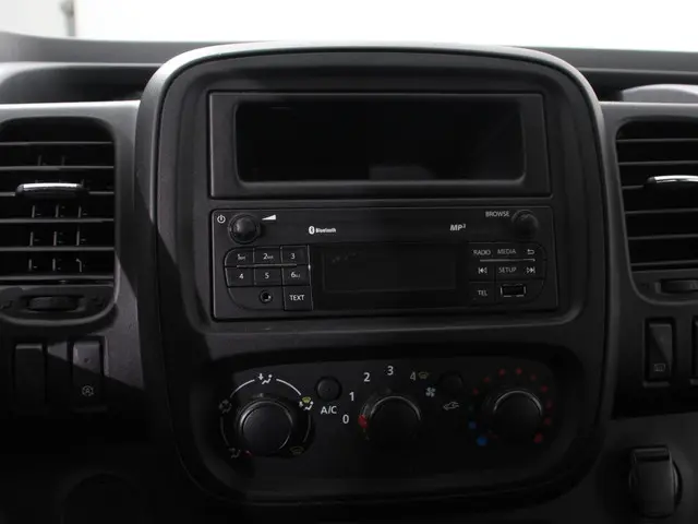 Renault Trafic Passenger 1.6 dCi Zen Energy 2019 Diesel 17