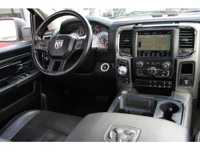 Dodge Ram 1500 5.7 V8 Quad Cab 6'4 | ORIG NL 2018 LPG/Gas 6