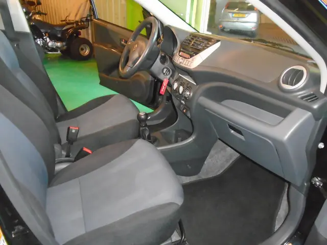 Suzuki Alto 1.0 Comfort EASSS / AIRCO /NAP 2014 Benzine 15