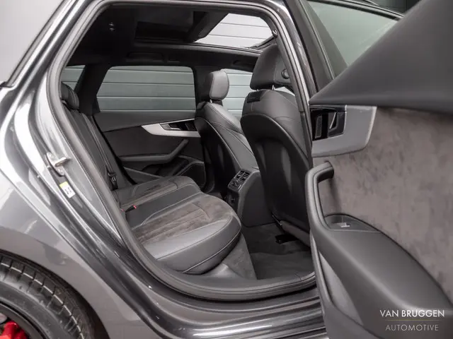 Audi A4 Avant 40 TFSI Quattro S-Line 2020 Benzine 22