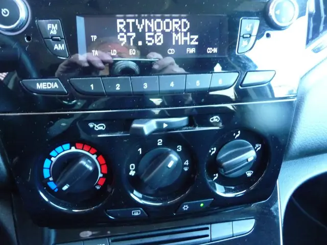 Lancia Ypsilon 0.9 TwinAir Gold 2012 Benzine 17